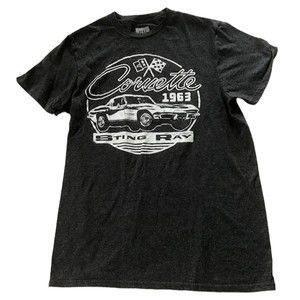 Corvette 1963 Sting Ray TShirt GM Size S Gray White Classic Car Chevrolet Unisex
